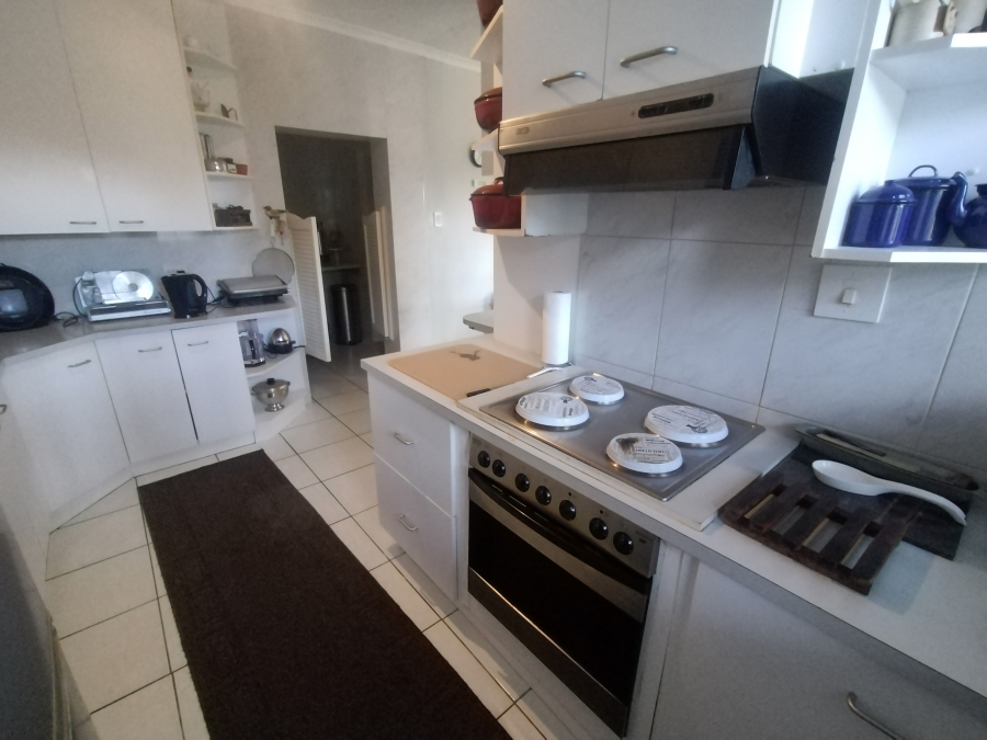 4 Bedroom Property for Sale in Wavecrest Eastern Cape